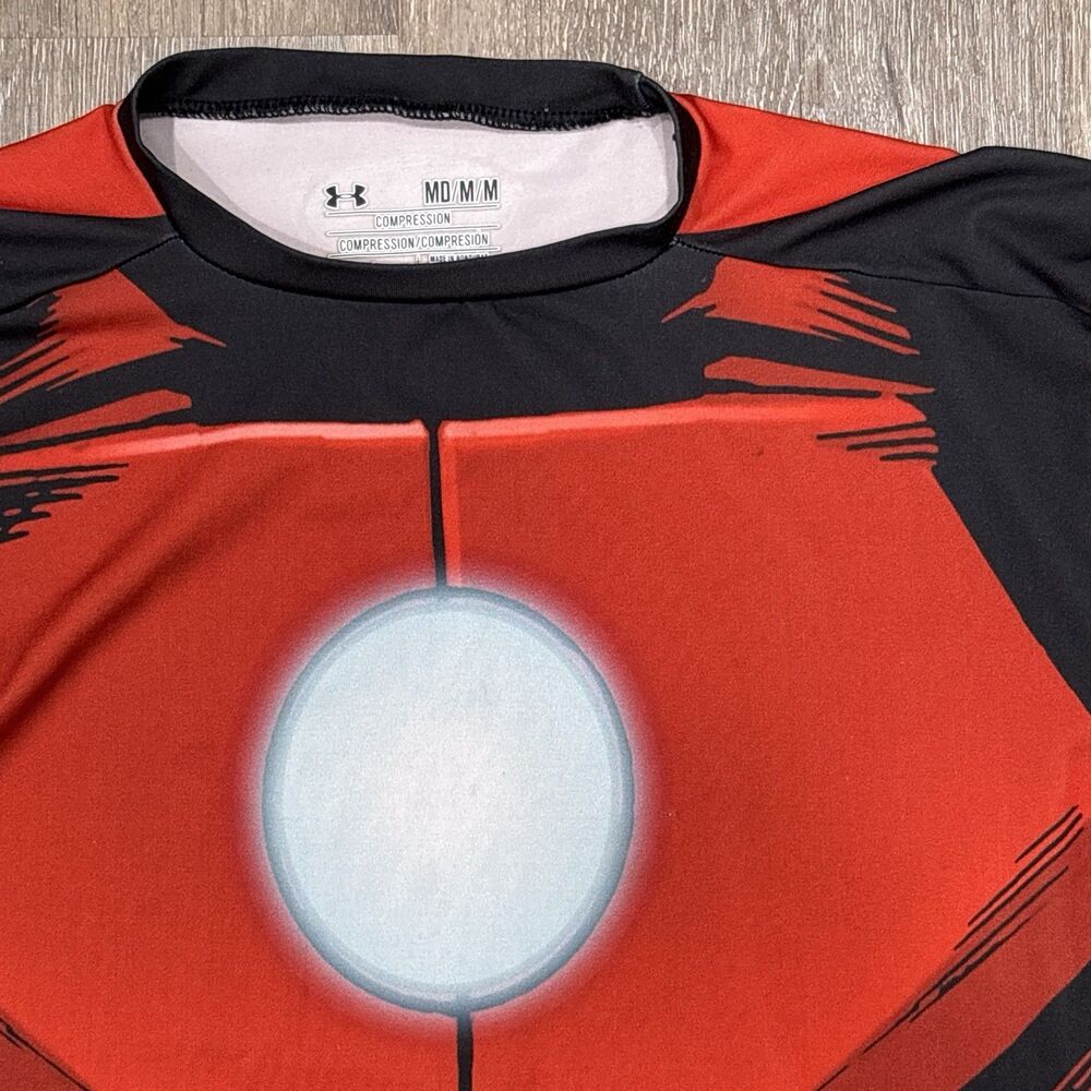 Under Armour Red and Black Graphic Short Sleeve Compression Shirt - Picture 6 of 11